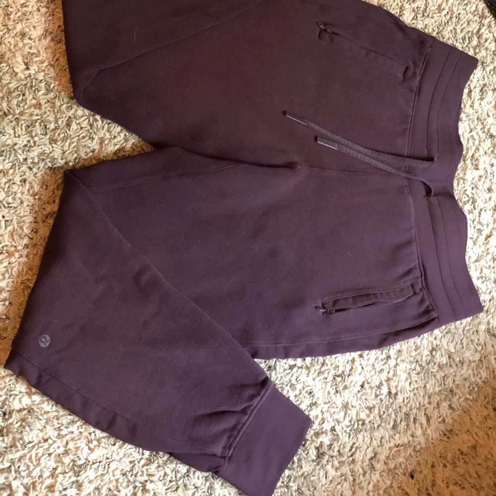 Lululemon joggers